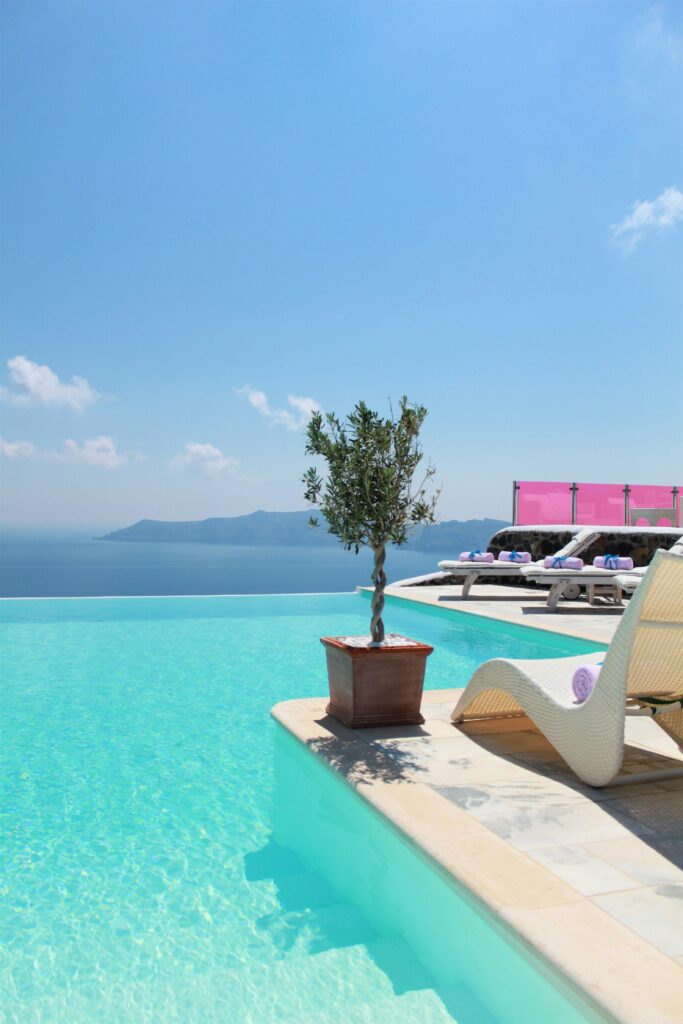 Why-Choose-Luxury-Antigua-Beachfront-Villa-Perks-featured-image
